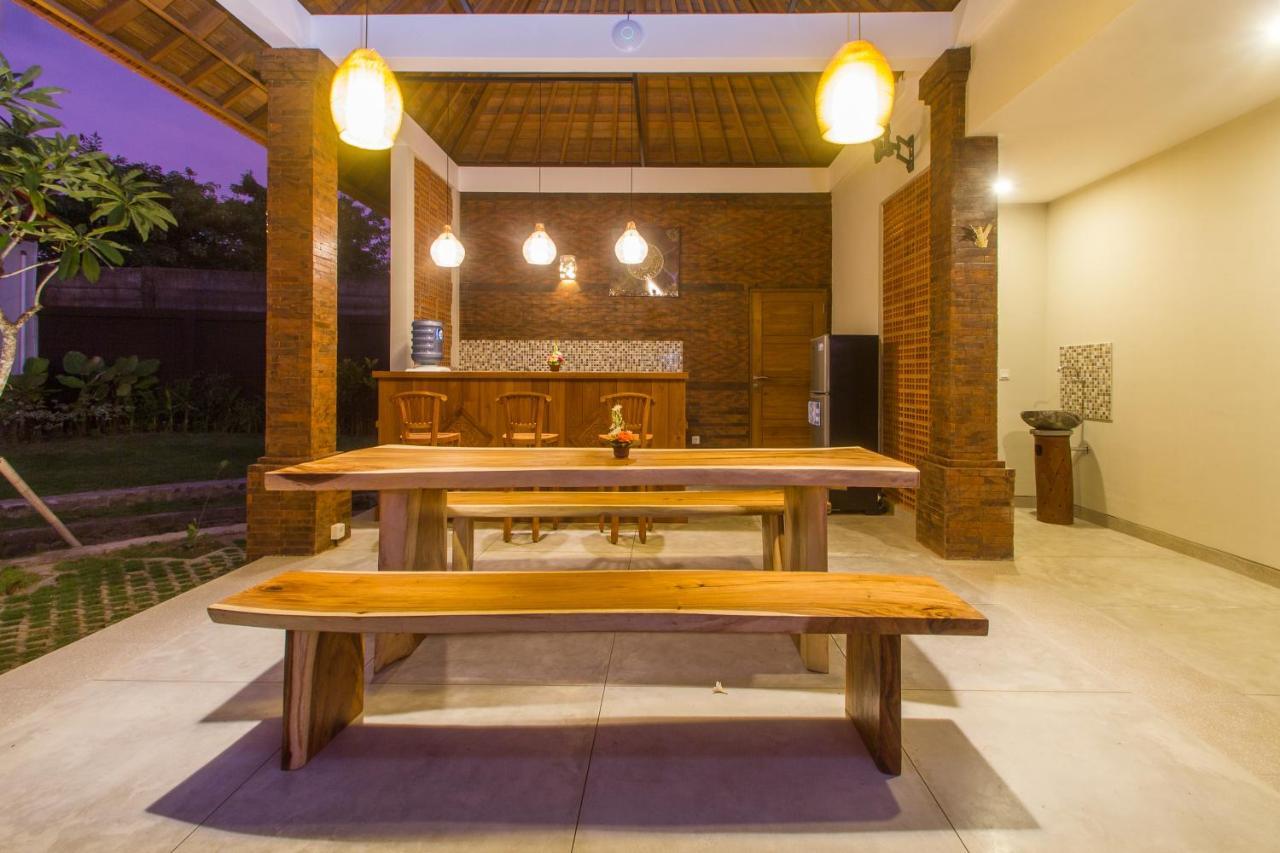 The Uma Guesthouse Canggu Buitenkant foto