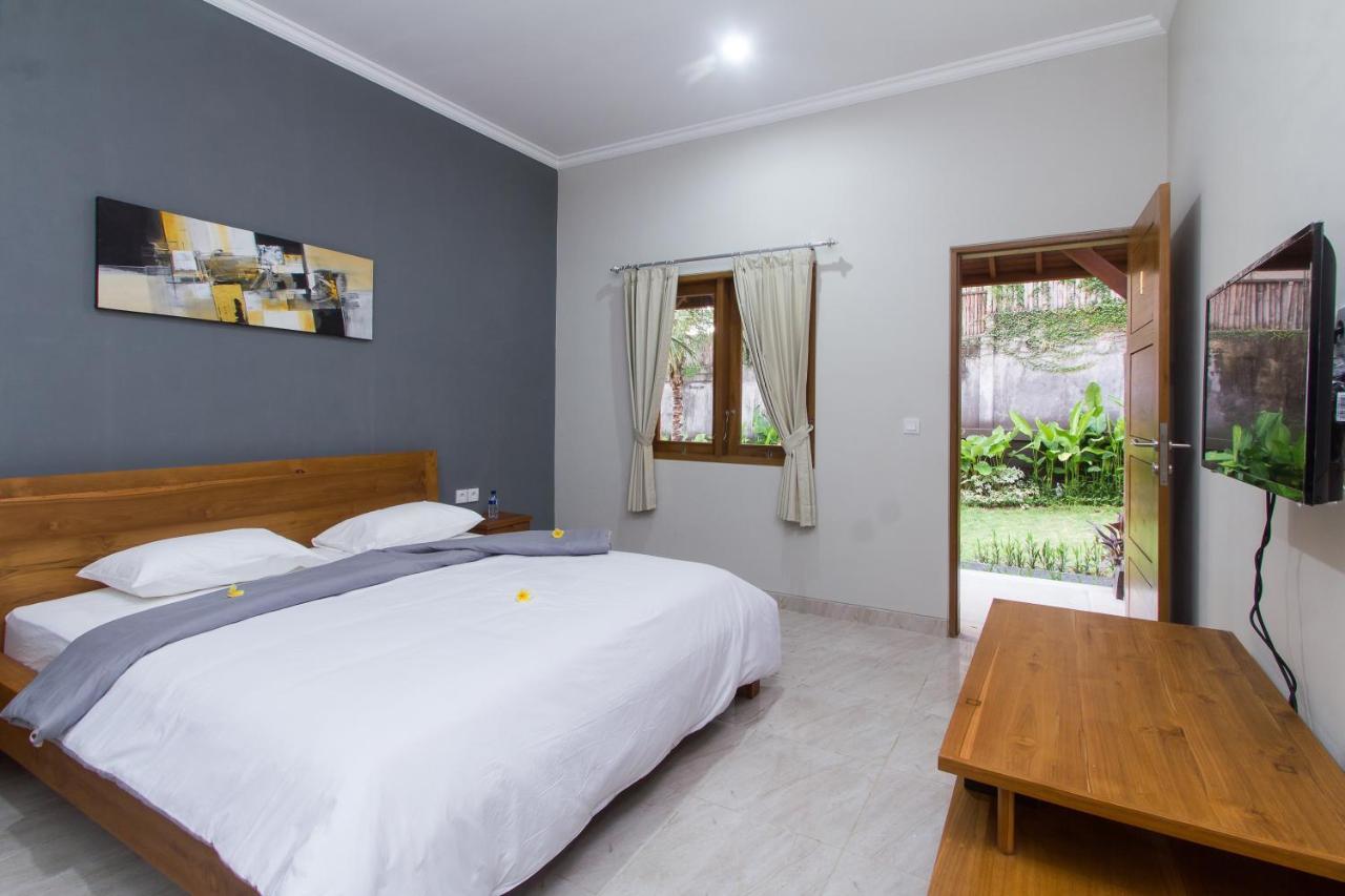The Uma Guesthouse Canggu Buitenkant foto