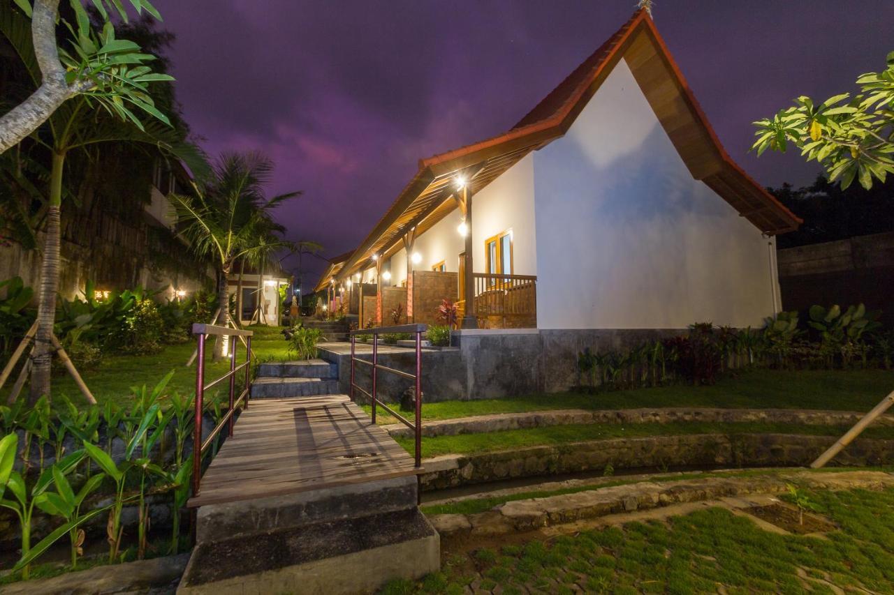 The Uma Guesthouse Canggu Buitenkant foto